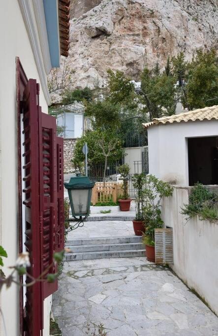 Vila At The Foot Of Acropolis. Atény Exteriér fotografie