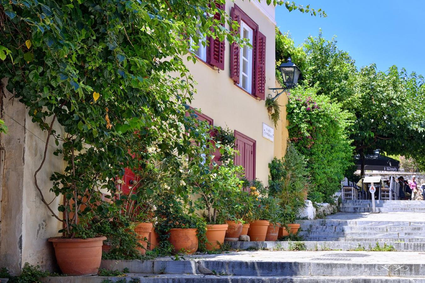 Vila At The Foot Of Acropolis. Atény Exteriér fotografie